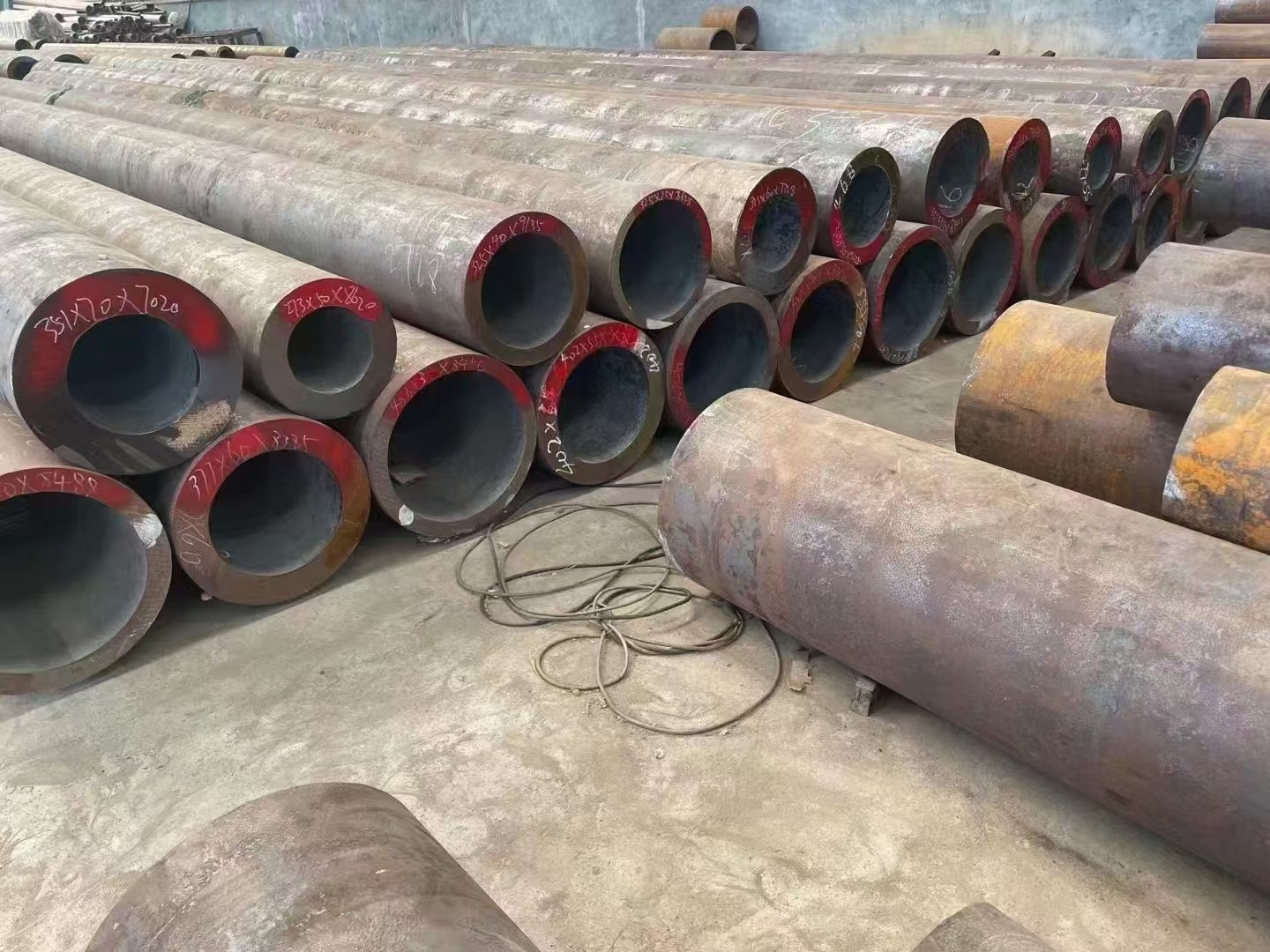 双鸭山市无缝钢管切割定尺切割加工精轧无缝钢管 - 推荐